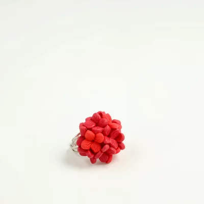 Anillo Hortensias rojo